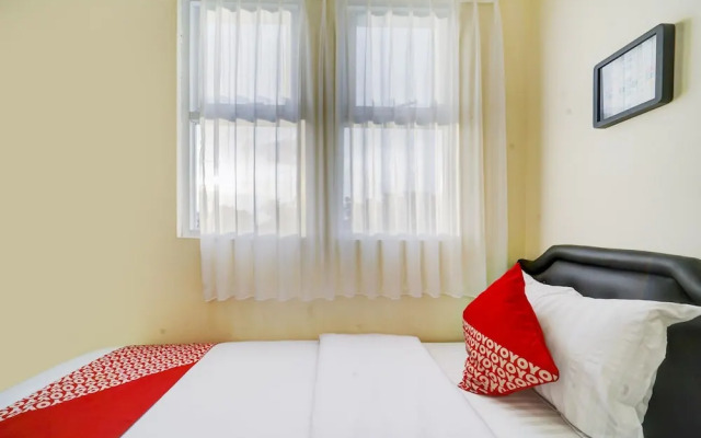 Super OYO 90778 River inn Malioboro