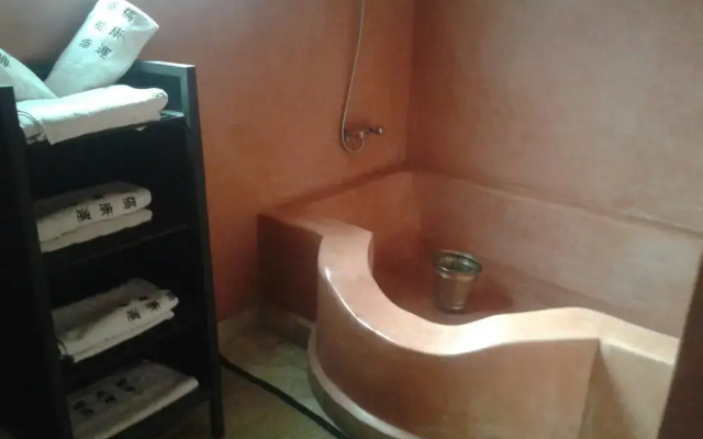 Riad Si Amarra