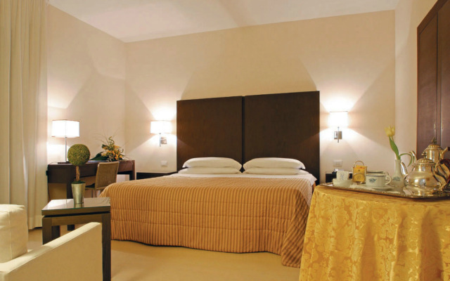 National Hotel
