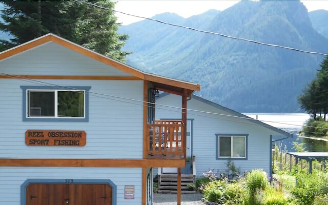 Reel Obsession Fishing Lodge Vancouver Island- All Inclusive