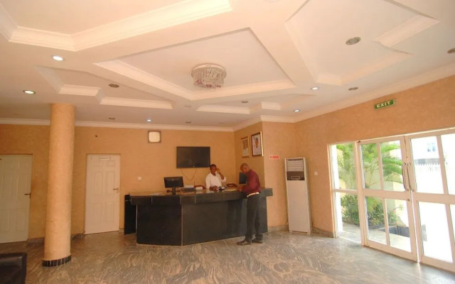 Grandville Hotel & Resort