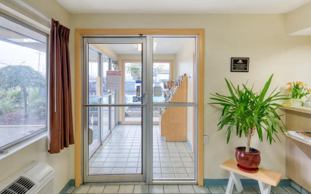 Americas Best Value Inn New Philadelphia