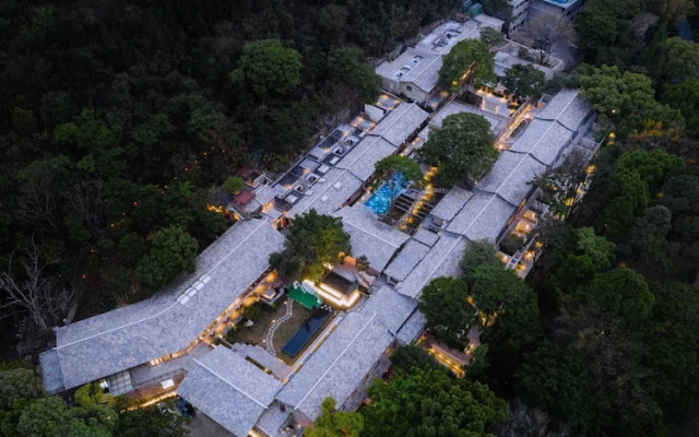 Yaojia Waterfall Village Resort