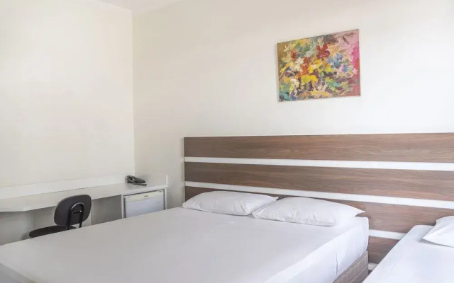 OYO Libero Hotel