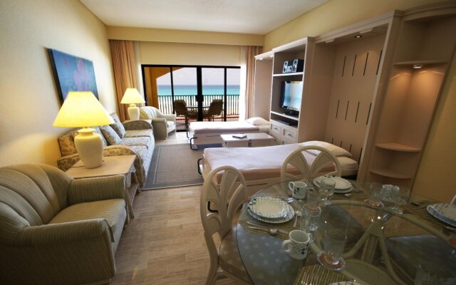 The Royal Islander – An All Suites Resort