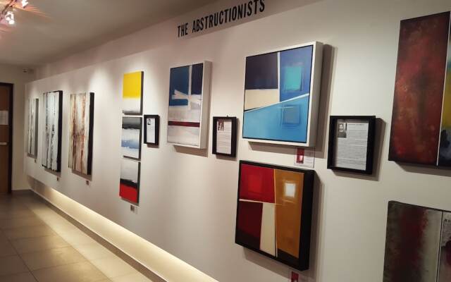 Lavish Suites - One Bedroom Loft