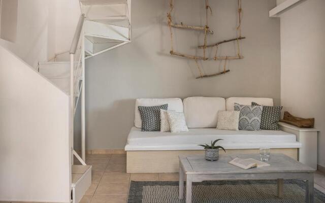 Agnanti Suites