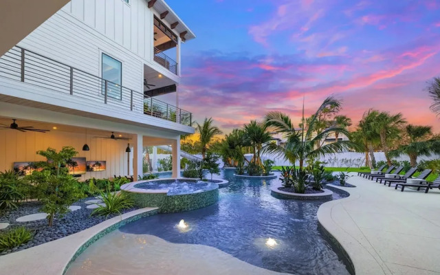 The Hideout in Sarasota