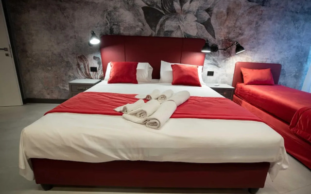 Red Diamond in Naples