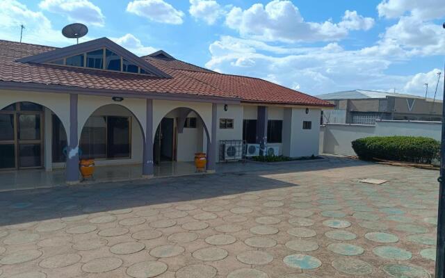PRESTIGE Guesthouse ,Ksi