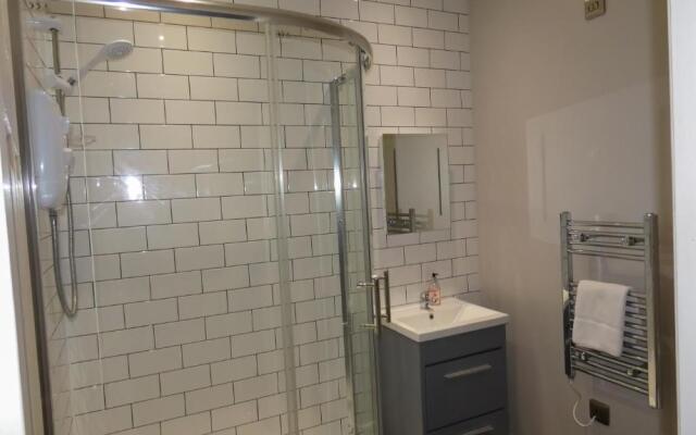 11B Castle Street Serviced Apartments