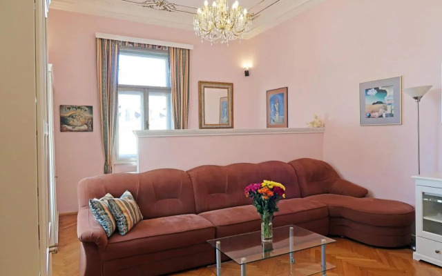 Apartment Themis