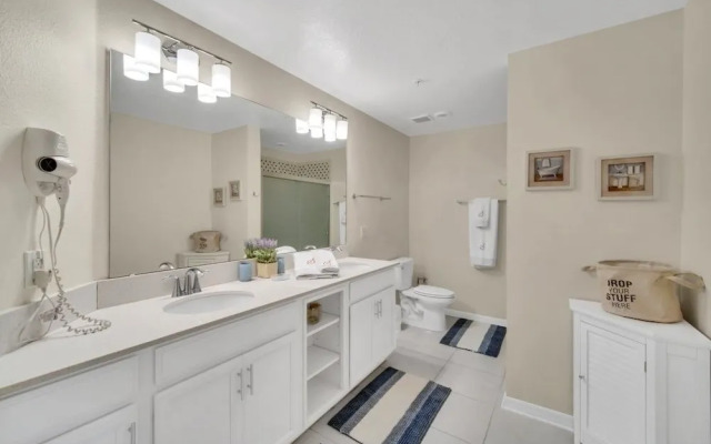 4741clock Unit208 3 Bedroom Townhouse