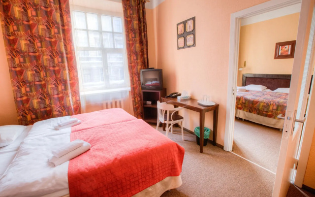 Viktorija Hotel