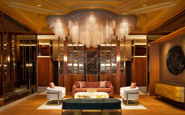 The Honeyrose Hotel, Montreal, A Tribute Portfolio Hotel