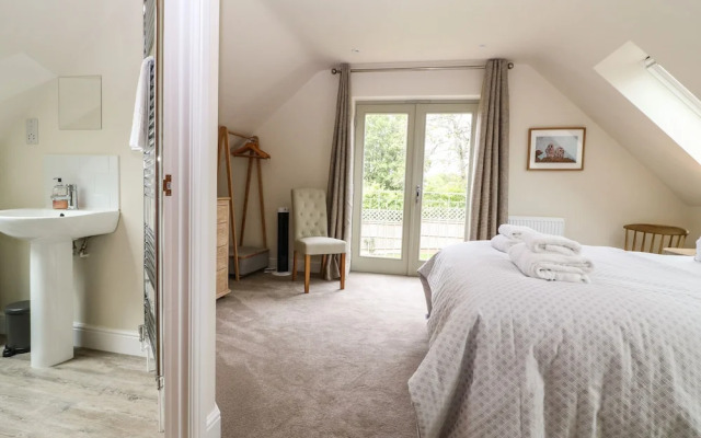 Tawny Cottage