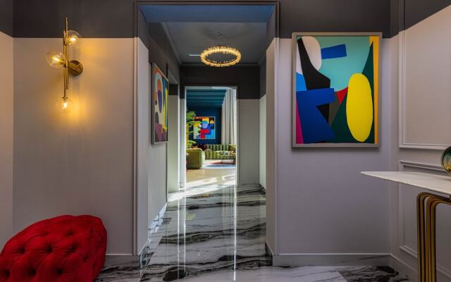 2201 Bellevue Towers