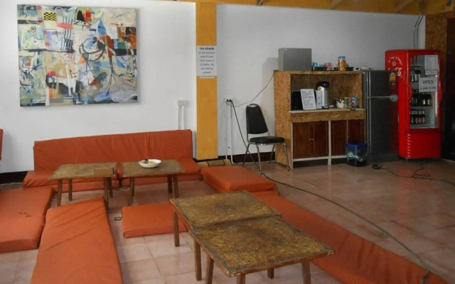 The Living Place 1 - Hostel