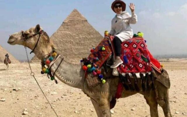 Falcon pyramids inn