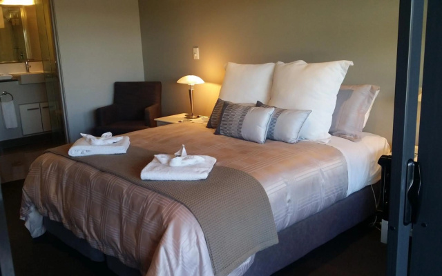 Sovereign Pier on the Waterways – Guest Rooms – Whitianga