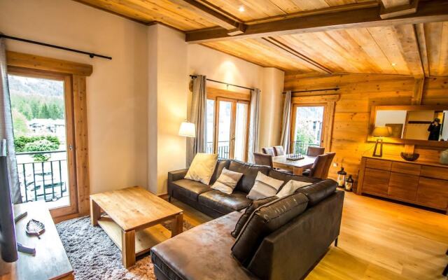 Le Savoy Luxury Private Apartment