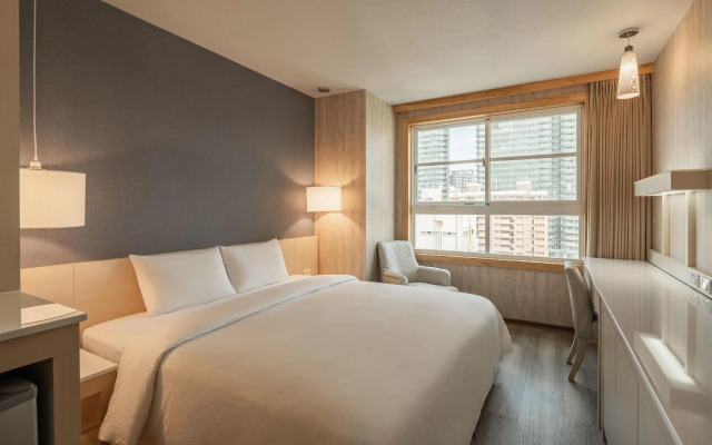 Kindness Hotel Glory Pier