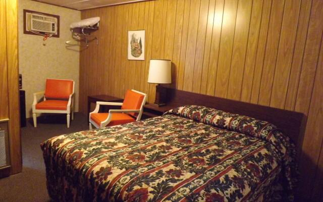 Bells Motor Lodge Motel - Spearfish