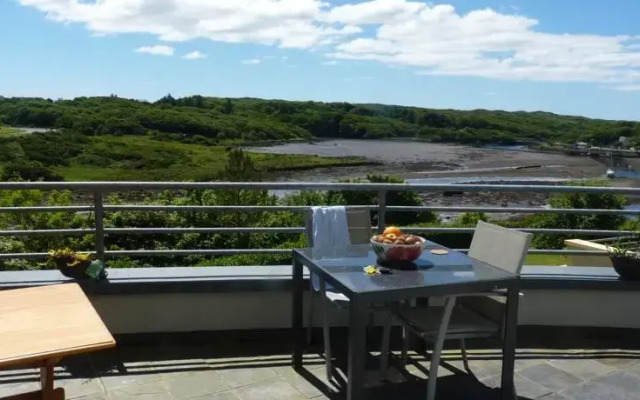 Clifden Harbour House