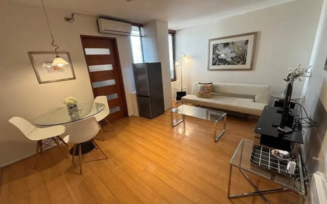 Orly Suites ll