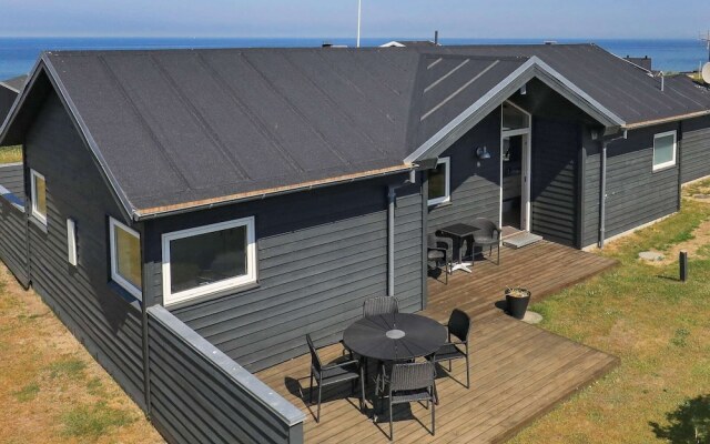 6 Person Holiday Home in Hjorring