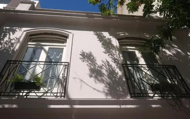 534 Petit San Telmo - Studio & Suites