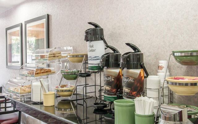 Quality Inn White House