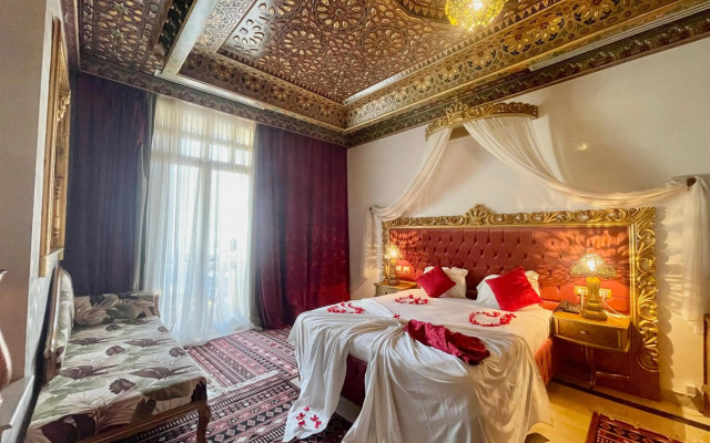 Royal Victoria - Ex British Embassy