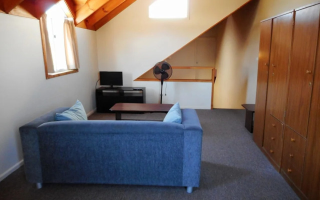 Billungar Unit 1 at Hat Head