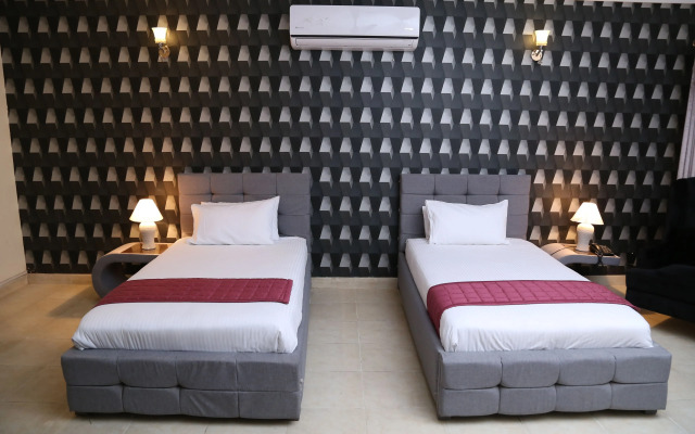 Westin Suites Guest House