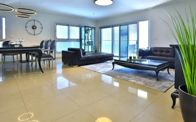 City center relax apartment