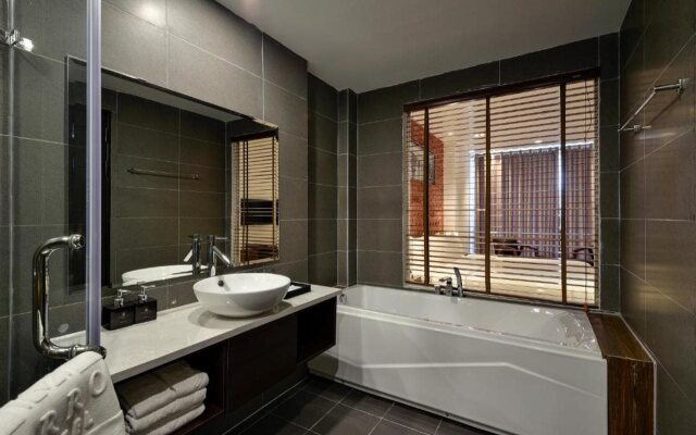 The Marron Hotel