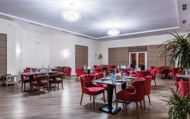 Курортный отель Panoramic Spa