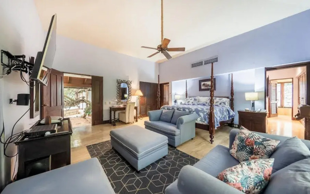 Wonderful 5BR Villa w Jacuzzi at Ingenio