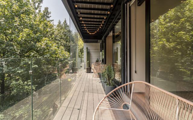 Villa Horacio by Kukun