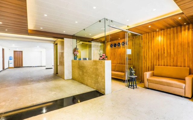 FabHotel Capitol Suites
