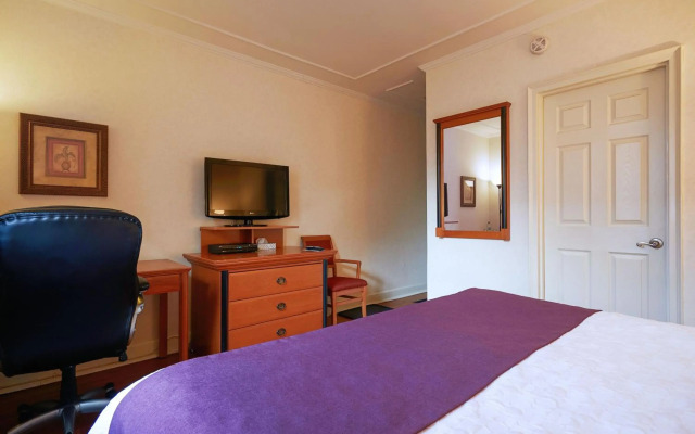 Hotel St-Denis