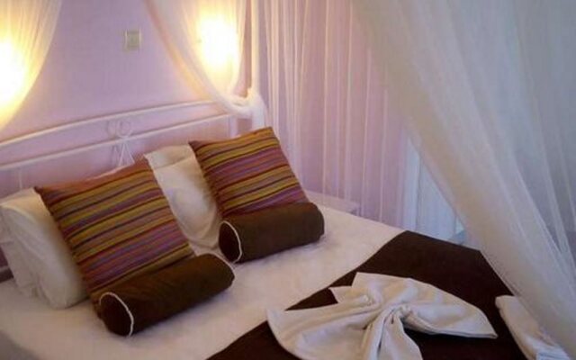 Creta Suites