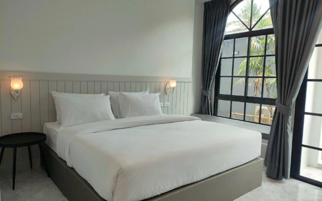 The target residence & resort