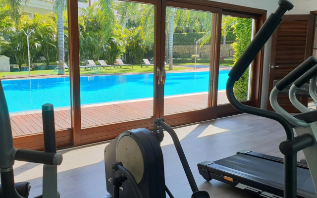 LUXURY APARTMENT FRONTAL BEACH in Doncella Beach