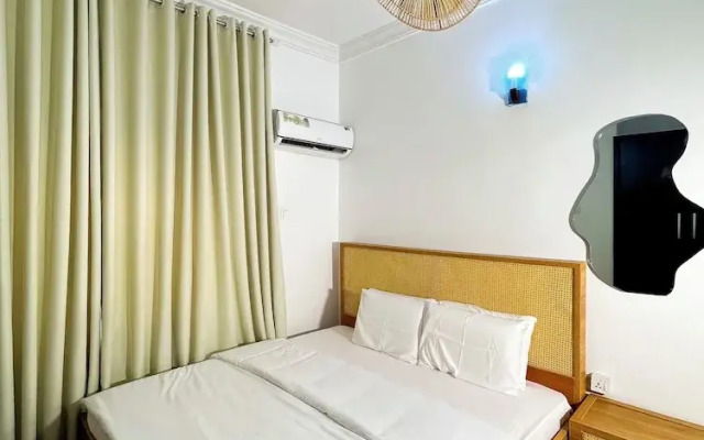 The12 by Naji Resort