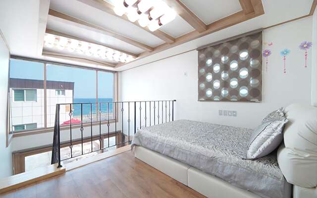 Yeongdeok Etermo Pension