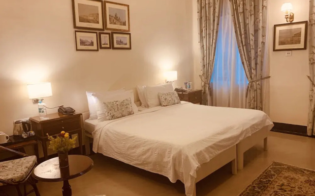 The Elgin Fairlawn Kolkata