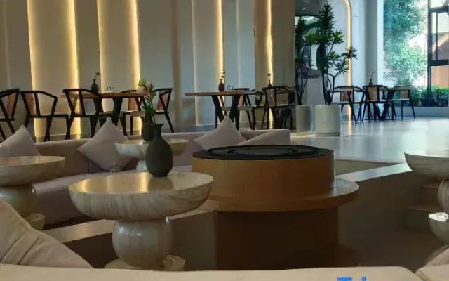 Yangguang Hotel