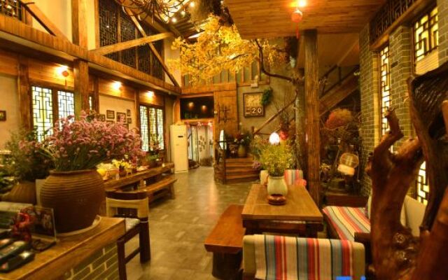 Zhangjiajie Baihui Living Inn